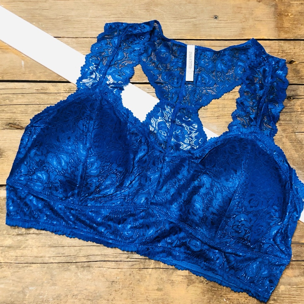 NEW! Zenana Outfitters Lace Racerback Bra Bralette